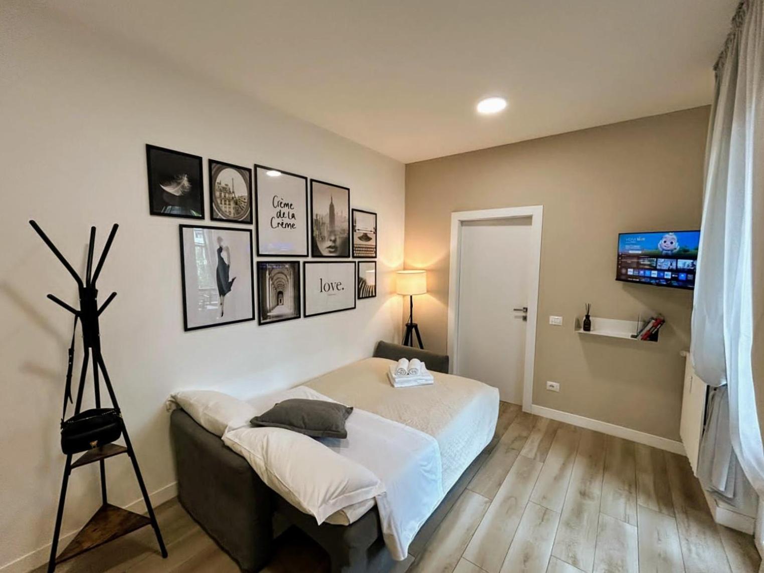 Modern Apartments Mm3 Afforifn Only 15 Min From Duomo - Milan — Photos 3